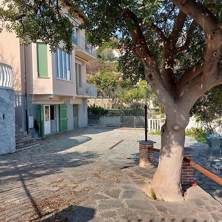 Una Finestra Sul Mare Monolocale Διαμέρισμα Bergeggi Εξωτερικό φωτογραφία