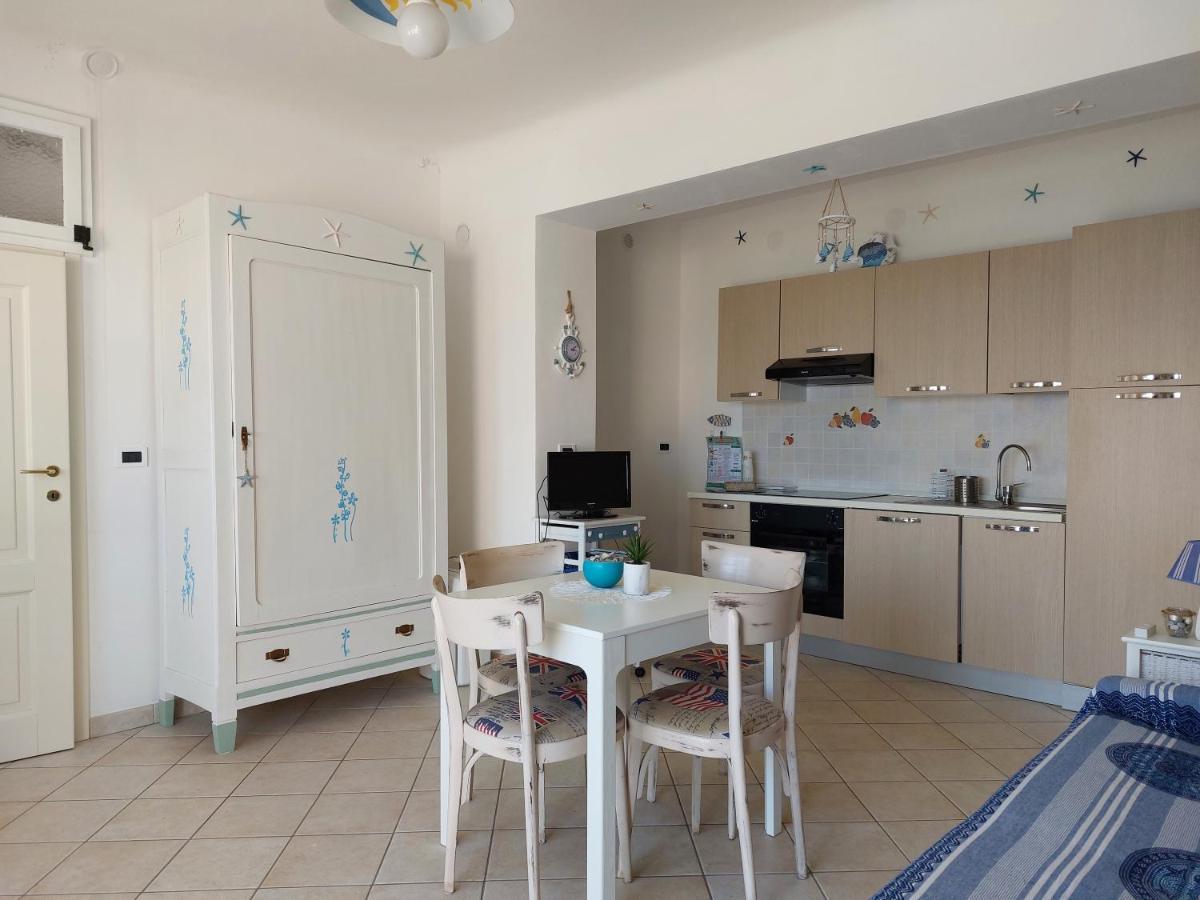 Una Finestra Sul Mare Monolocale Διαμέρισμα Bergeggi Εξωτερικό φωτογραφία